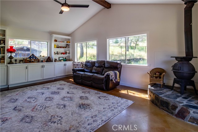 Detail Gallery Image 21 of 43 For 4771 Ganns Corral Rd, Mariposa,  CA 95338 - 3 Beds | 2 Baths