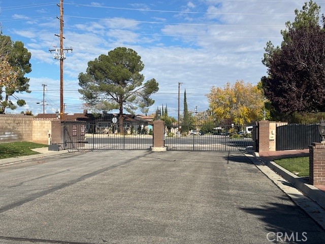 0 Westfield drive, Lancaster CA: https://media.crmls.org/medias/14ef6080-55e7-4824-a9f8-439cde23bdf8.jpg