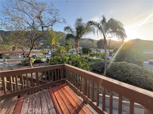 15192 Laguna Avenue, Lake Elsinore CA: https://media.crmls.org/medias/14efa5b2-7055-4311-8122-a96a2882c18c.jpg