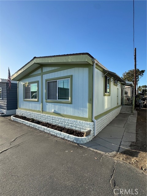 Front Image Thumbnail for CRSB26203335