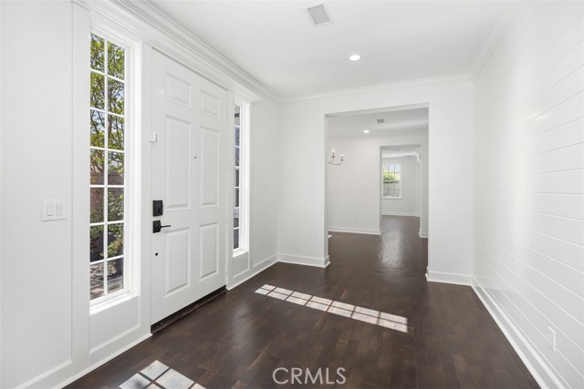 Detail Gallery Image 8 of 37 For 2301 Half Moon, Costa Mesa,  CA 92627 - 4 Beds | 3/1 Baths