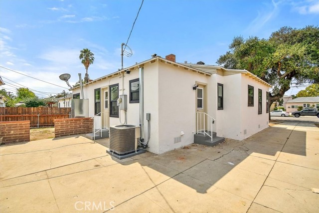 732 South Verdugo Road photo 2