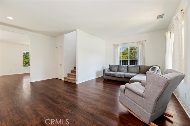 7066 Hayden Avenue, Corona CA: https://media.crmls.org/medias/14f1ef7b-b530-402e-b863-cfe5f583cfbc.jpg