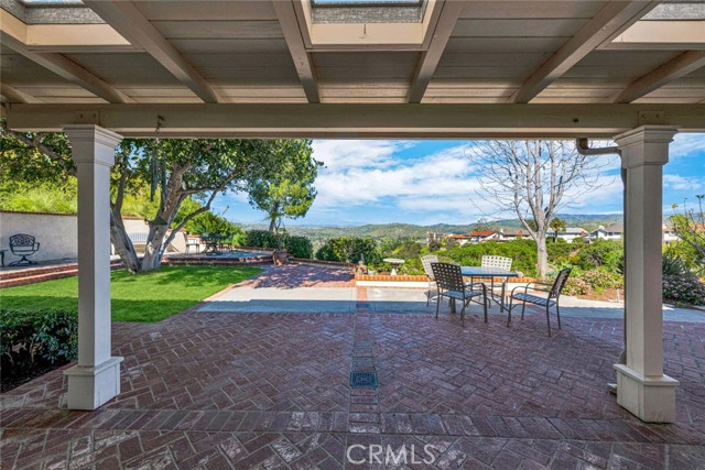 Detail Gallery Image 3 of 33 For 6823 E La Cumbre Dr, Orange,  CA 92869 - 3 Beds | 2 Baths