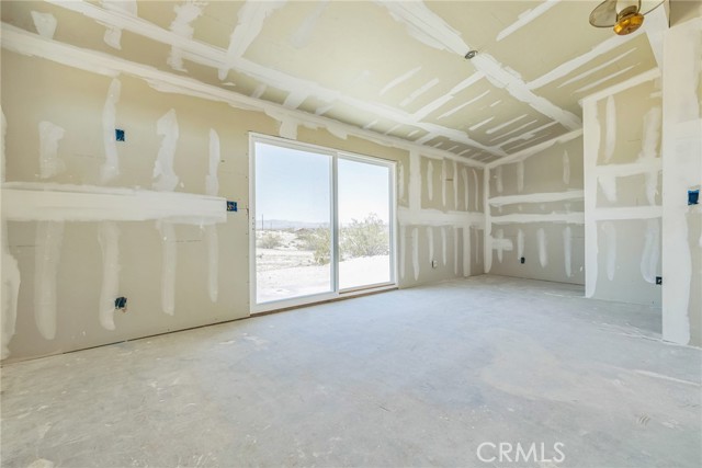 64515 Del Oro Road, Joshua Tree CA: https://media.crmls.org/medias/14f2c4d9-a29c-49bf-8be4-2cf7bea58ae6.jpg