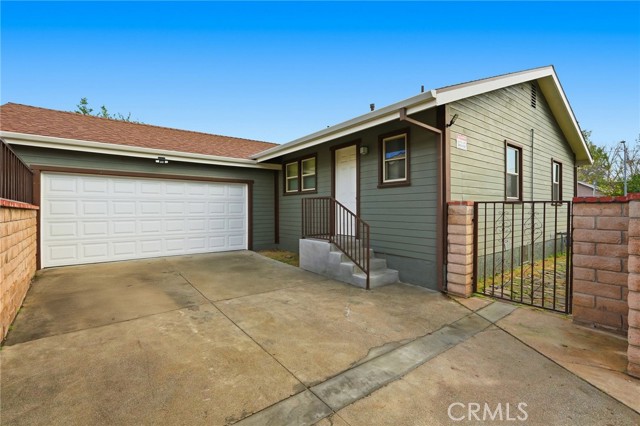 Detail Gallery Image 27 of 59 For 21511 Bassett St. & 6903 Alabama Ave., Canoga Park,  CA 91303 - 5 Beds | 4 Baths