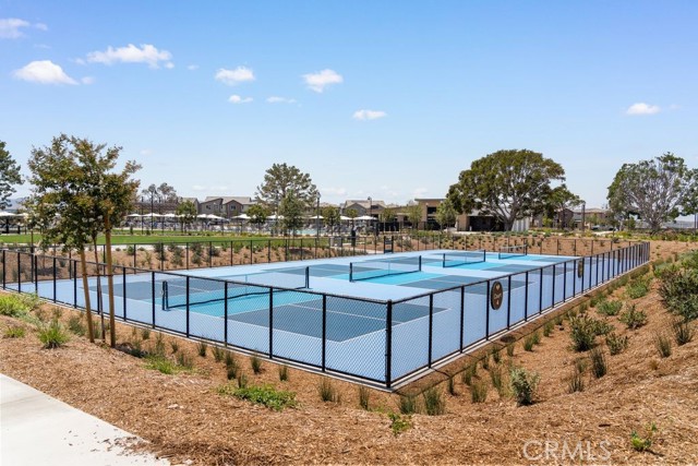 Detail Gallery Image 24 of 28 For 470 Lobata, Irvine,  CA 92618 - 3 Beds | 3 Baths