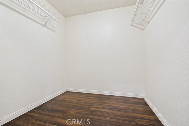 3985 Palm Avenue, Lynwood CA: https://media.crmls.org/medias/14f35a53-5c0e-48f2-9e93-7e43eb196882.jpg
