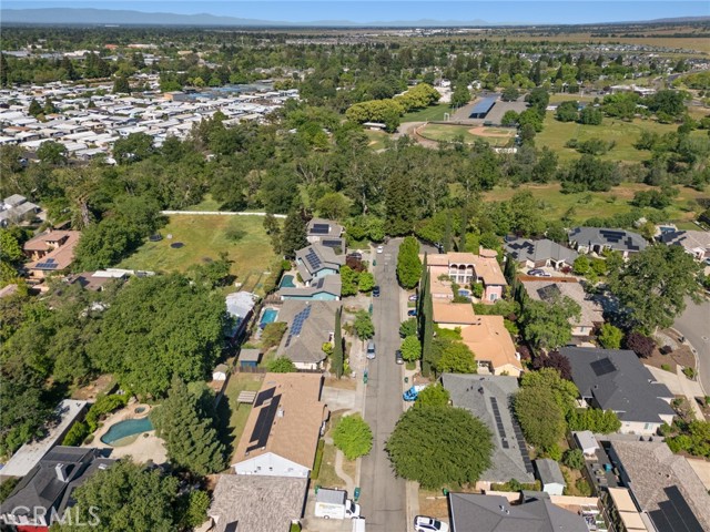 Detail Gallery Image 36 of 37 For 2 Summerwood Ct, Chico,  CA 95926 - 3 Beds | 2 Baths