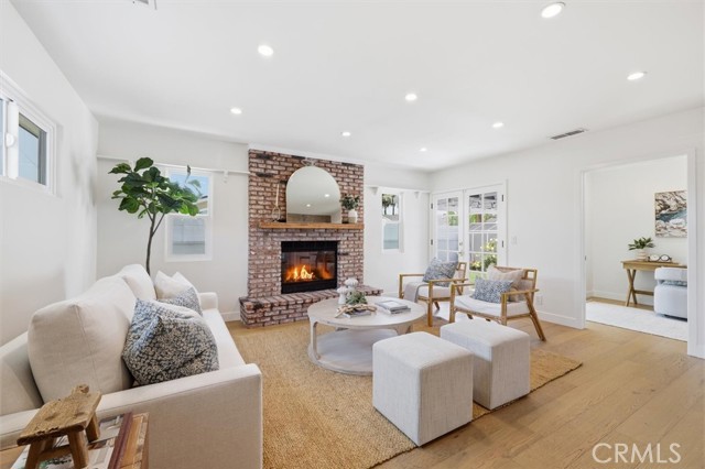 2720 Spreckels Lane, Redondo Beach, California 90278, 3 Bedrooms Bedrooms, ,1 BathroomBathrooms,Residential,For Sale,Spreckels,SB26087199