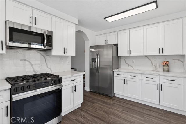 Detail Gallery Image 14 of 34 For 2316 Amber Grain, Paso Robles,  CA 93446 - 4 Beds | 2 Baths