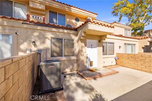 43413 30th W Street, Lancaster CA: https://media.crmls.org/medias/14f45154-f639-41fe-b72d-918a5abf6765.jpg