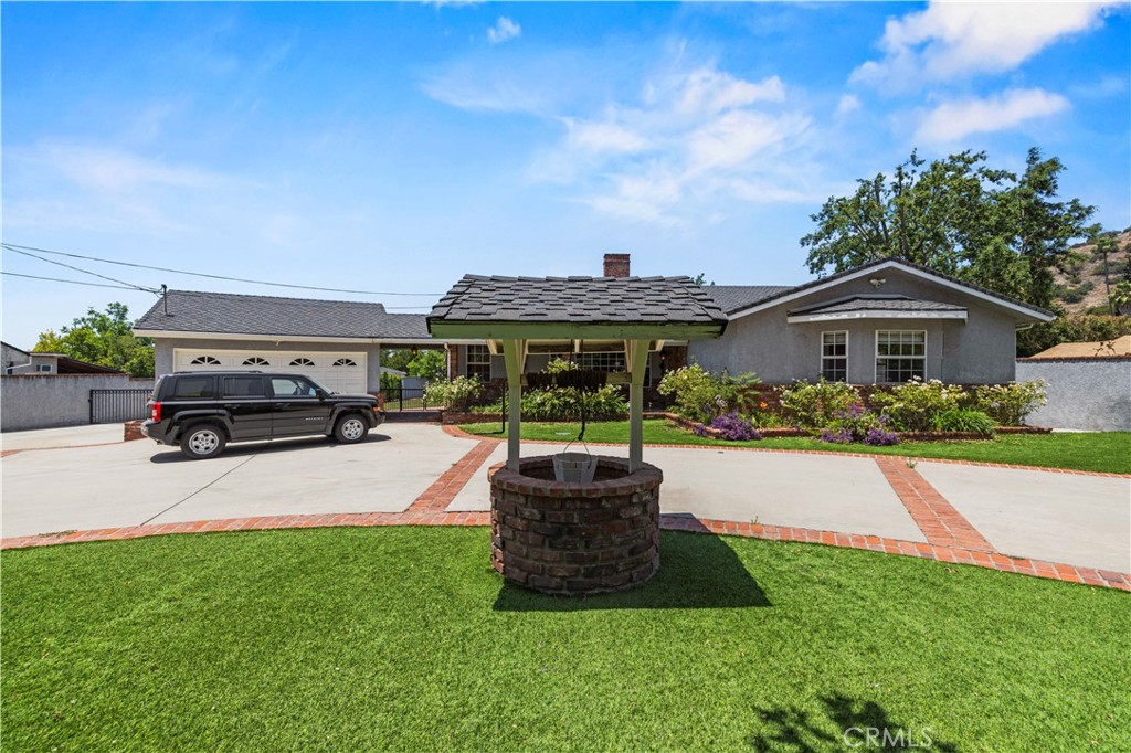 9141 Wheatland Ave