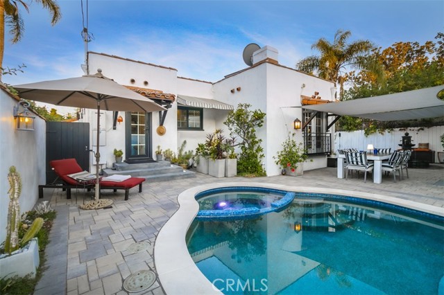 Detail Gallery Image 5 of 41 For 4245 Riverton Ave, Studio City,  CA 91602 - 2 Beds | 3 Baths