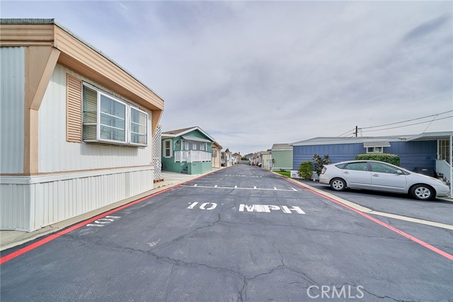Detail Gallery Image 28 of 30 For 24100 Pennsylvania St #103,  Lomita,  CA 90717 - 2 Beds | 2 Baths