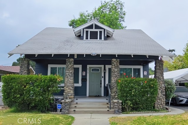 Detail Gallery Image 1 of 19 For 873 N Towne Ave, Pomona,  CA 91767 - 3 Beds | 2 Baths