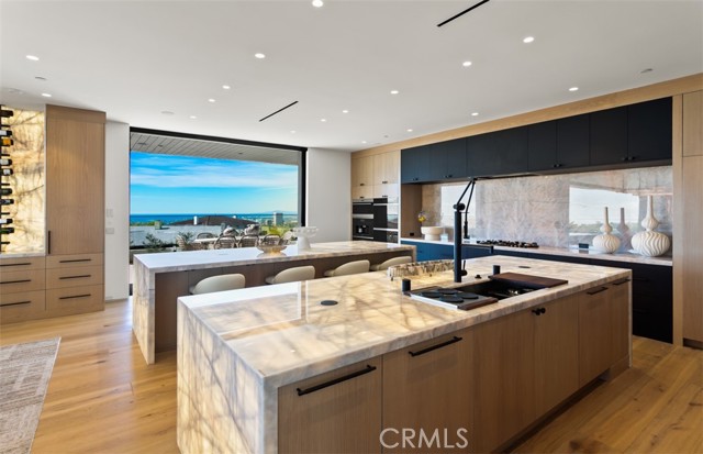 53 Montecito, Corona del Mar CA: https://media.crmls.org/medias/14f73bb2-38e0-407e-a717-7a6d796ae5c5.jpg