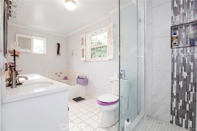 Detail Gallery Image 31 of 44 For 2313 Hollister, Glendale,  CA 91206 - 3 Beds | 2 Baths