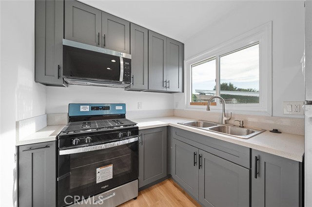 Detail Gallery Image 10 of 29 For 1433 S San Antonio Ave, Pomona,  CA 91766 - – Beds | – Baths