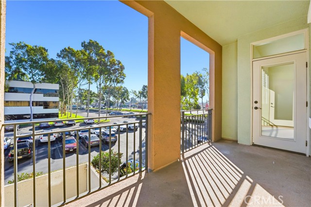 2605 Sepulveda Boulevard, Torrance CA: https://media.crmls.org/medias/14f7b178-6df2-4670-97f3-460e15cb9f57.jpg
