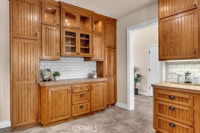 Detail Gallery Image 13 of 73 For 15125 N Kobbuntie Ct, Red Bluff,  CA 96080 - 5 Beds | 3/1 Baths