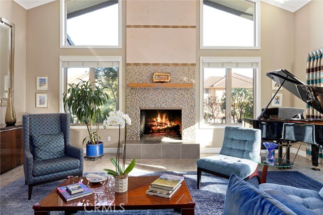 2544 Flintridge Drive photo 5