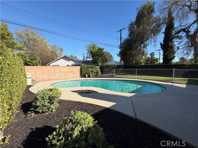 Detail Gallery Image 31 of 36 For 8828 Collett, North Hills,  CA 91343 - 3 Beds | 2 Baths