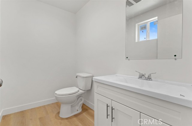 Detail Gallery Image 3 of 45 For 703 W 80th St, Los Angeles,  CA 90044 - 4 Beds | 4 Baths