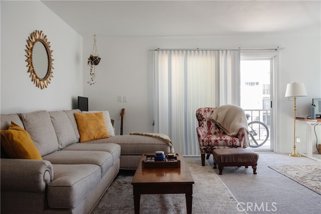 Detail Gallery Image 7 of 22 For 1600 Ardmore Ave #334,  Hermosa Beach,  CA 90254 - 1 Beds | 1 Baths