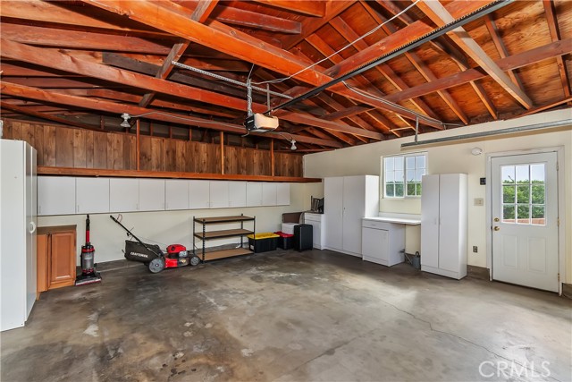 1315 Stillman, Redlands CA: https://media.crmls.org/medias/14fa34f6-9c0a-4e45-87c9-4469f932ebe8.jpg