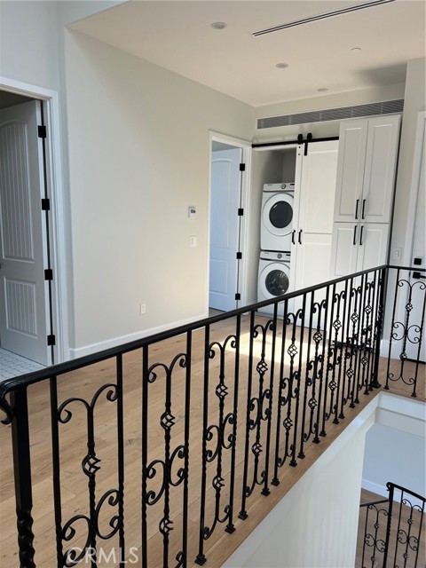 20329 Stagg Street photo 15