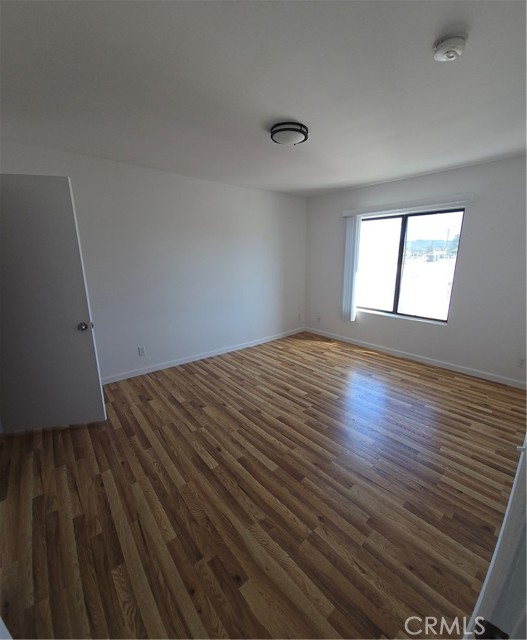Detail Gallery Image 5 of 9 For 14610 Erwin St #304,  Van Nuys,  CA 91411 - 2 Beds | 2 Baths