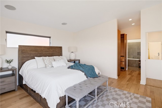 Detail Gallery Image 23 of 39 For 409 Calle Mayor, Redondo Beach,  CA 90277 - 3 Beds | 2/1 Baths