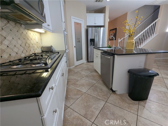 29081 Loden Circle, Menifee CA: https://media.crmls.org/medias/14fc98fa-6d08-453d-af65-0f93c12c8d51.jpg