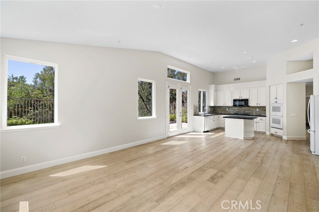 3909 Carta De Plata, San Clemente CA: https://media.crmls.org/medias/14fd88cc-e8d4-4b4e-8446-f5c9fbe087f3.jpg