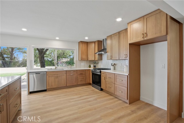 Detail Gallery Image 5 of 25 For 24711 Acropolis, Mission Viejo,  CA 92691 - 5 Beds | 3 Baths