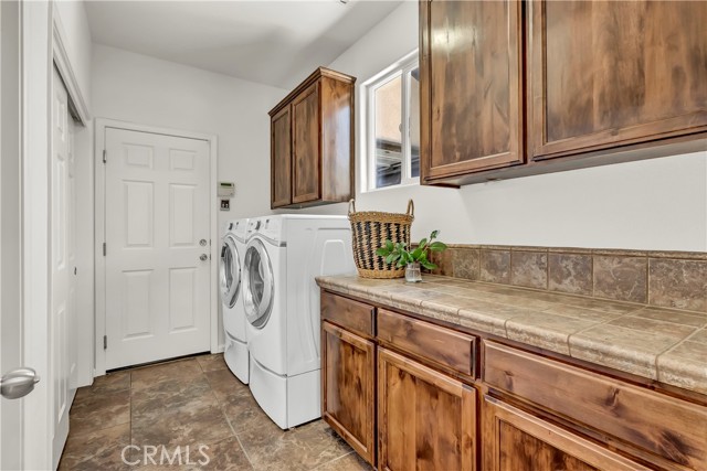 Detail Gallery Image 26 of 54 For 300 S Lombardi St, Porterville,  CA 93257 - 4 Beds | 2 Baths
