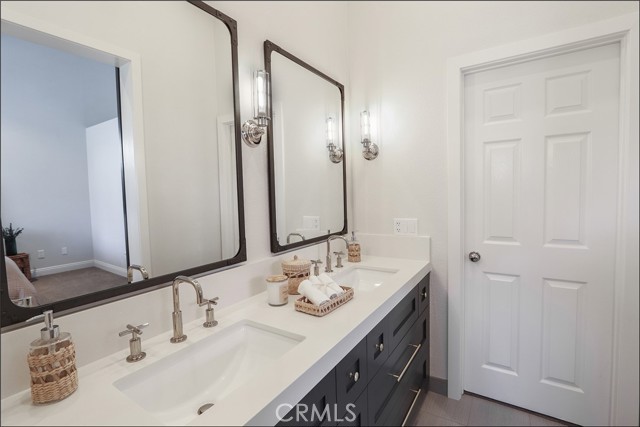Detail Gallery Image 20 of 30 For 91 Gauguin Cir, Aliso Viejo,  CA 92656 - 3 Beds | 2/1 Baths