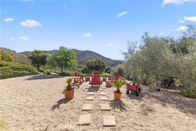 Detail Gallery Image 47 of 70 For 2103 Margarita Glen, Fallbrook,  CA 92028 - 6 Beds | 3/2 Baths