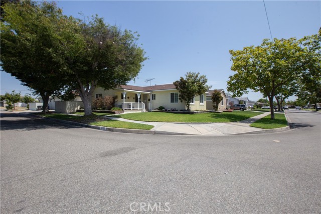 Image 3 for 5722 Spahn Ave, Lakewood, CA 90713
