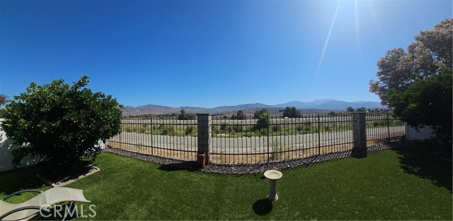 Detail Gallery Image 3 of 53 For 24600 Mountain Ave #19,  Hemet,  CA 92544 - 3 Beds | 2 Baths