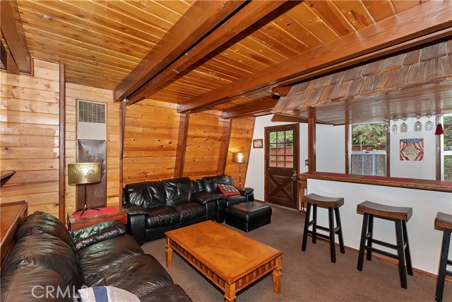 Detail Gallery Image 19 of 46 For 317 W Aeroplane Bld, Big Bear City,  CA 92314 - 4 Beds | 2 Baths