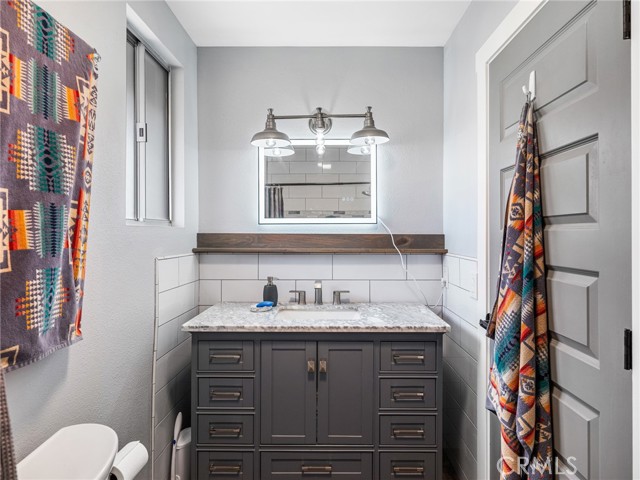 Detail Gallery Image 18 of 35 For 12885 Golf Course Dr, Victorville,  CA 92395 - 3 Beds | 3 Baths