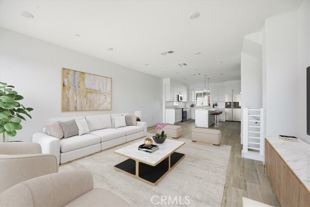 Detail Gallery Image 6 of 36 For 2533 Academy St, El Monte,  CA 91733 - 4 Beds | 3/1 Baths