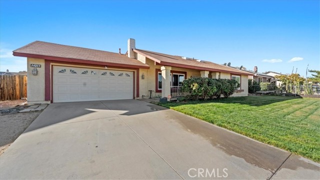 Detail Gallery Image 4 of 33 For 14219 Luna, Victorville,  CA 92392 - 3 Beds | 2 Baths