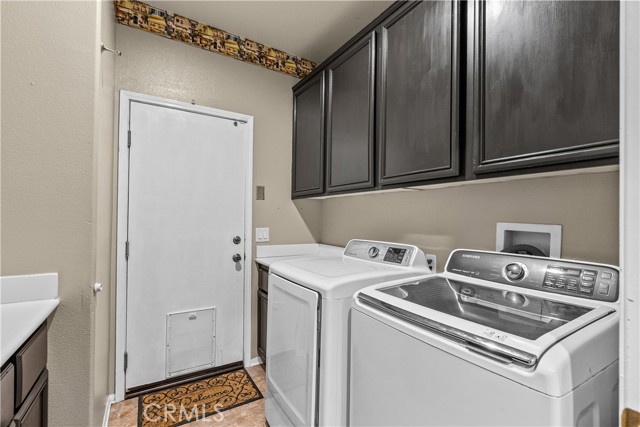 Detail Gallery Image 44 of 59 For 39926 Meadowcrest Way, Palmdale,  CA 93551 - 5 Beds | 3 Baths