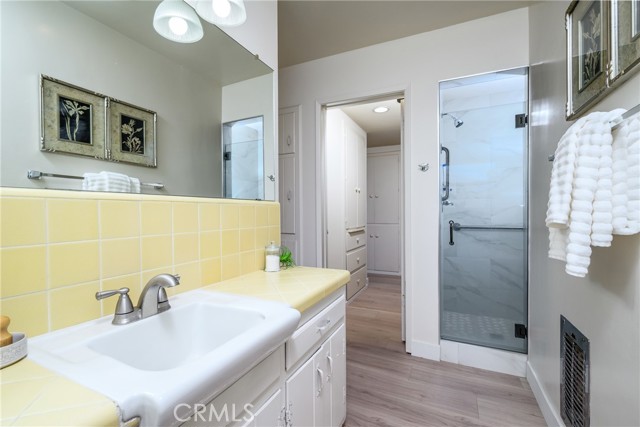 1521 Marendale Lane, Arcadia CA: https://media.crmls.org/medias/1505b60e-48a3-41ef-b616-3094760aae13.jpg