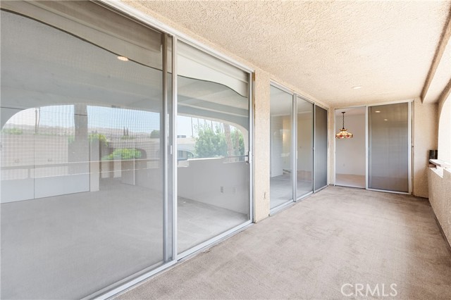 5330 Lindley Avenue, Encino CA: https://media.crmls.org/medias/150602fa-ff56-4ff5-a188-c94f0be7c1c9.jpg