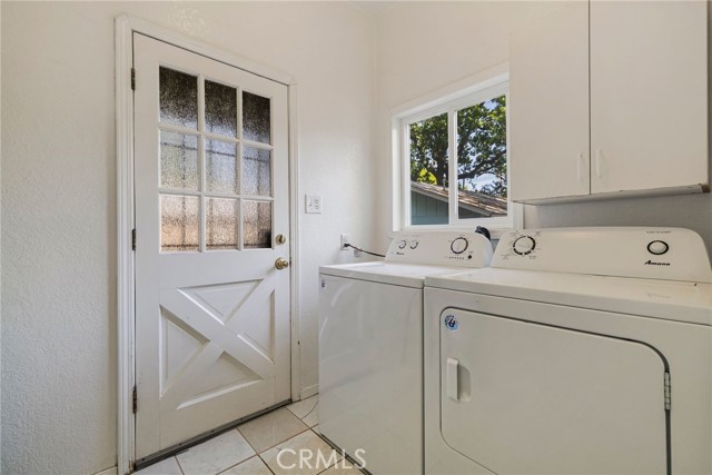 Detail Gallery Image 13 of 60 For 1617 Hemlock St, Chico,  CA 95928 - 4 Beds | 3 Baths