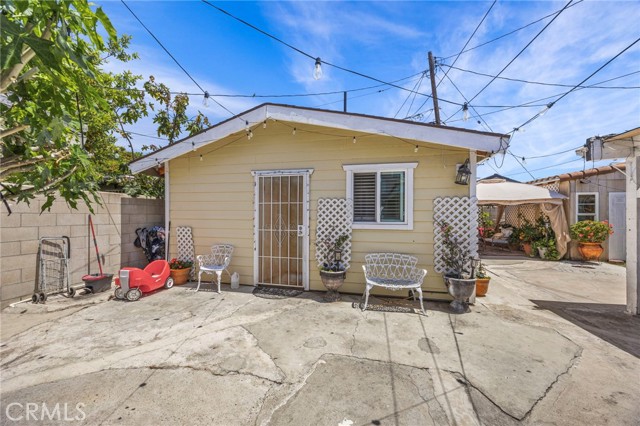Detail Gallery Image 28 of 39 For 1709 S Townsend St, Santa Ana,  CA 92704 - 4 Beds | 2/1 Baths